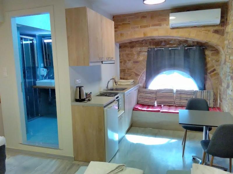 Chios City Inn Ngoại thất bức ảnh